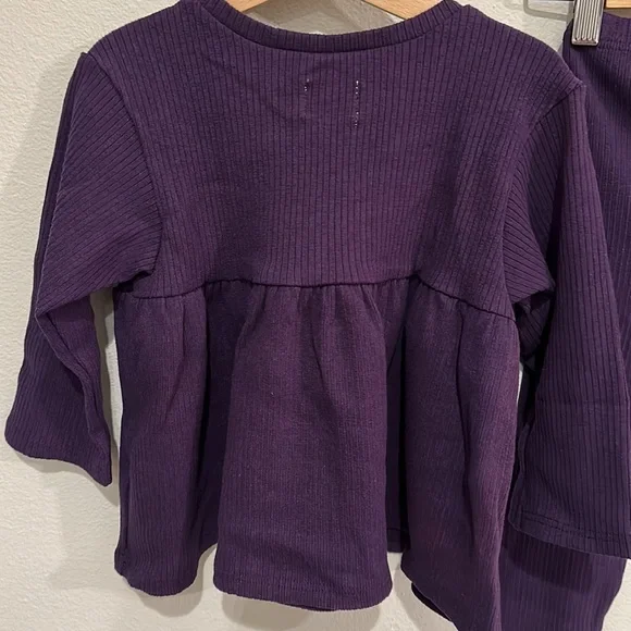 NWOT size 6 Figge Petunia Ellwood Tee & Slim Leggings!